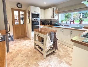 Photo 5- click for photo gallery